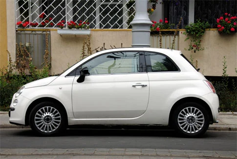 weißer Fiat 500 – Beispiel für Gebrauchtwagenankauf Itzstedt